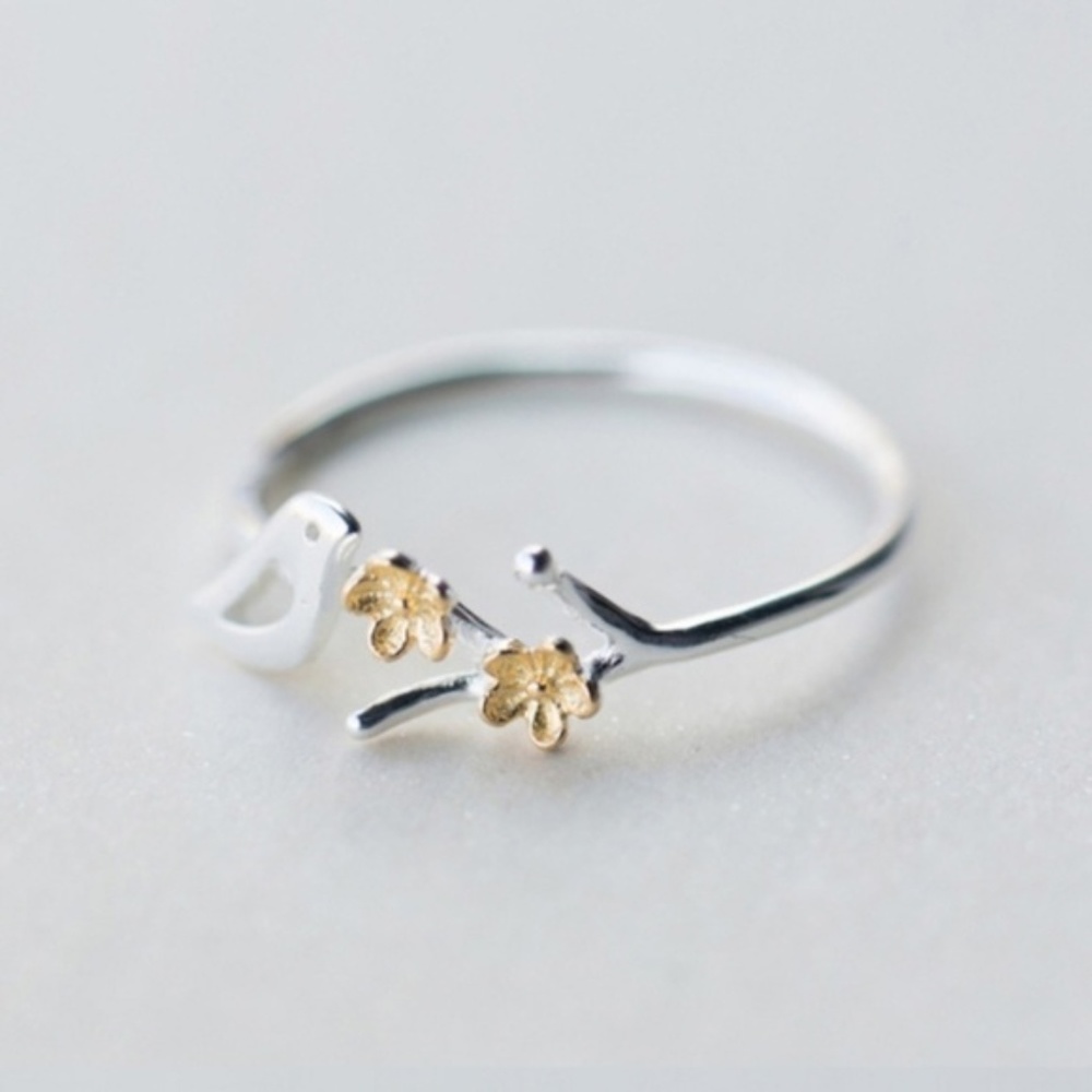 3/$70 item! Sterling Silver Bird Branch Ring